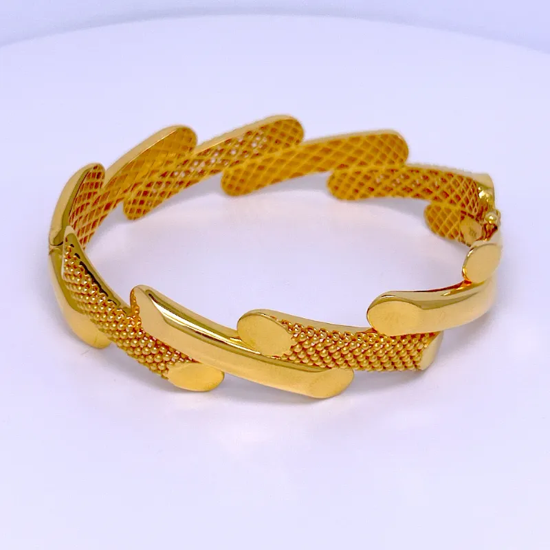 K91 Kelepçe  24,49 Gram