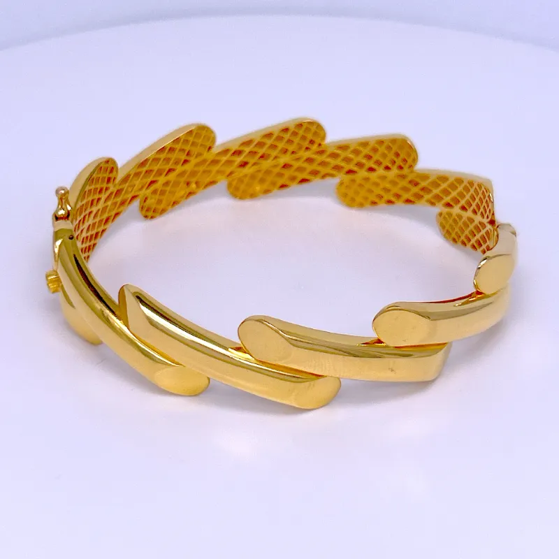 K92 Kelepçe  22,49 Gram