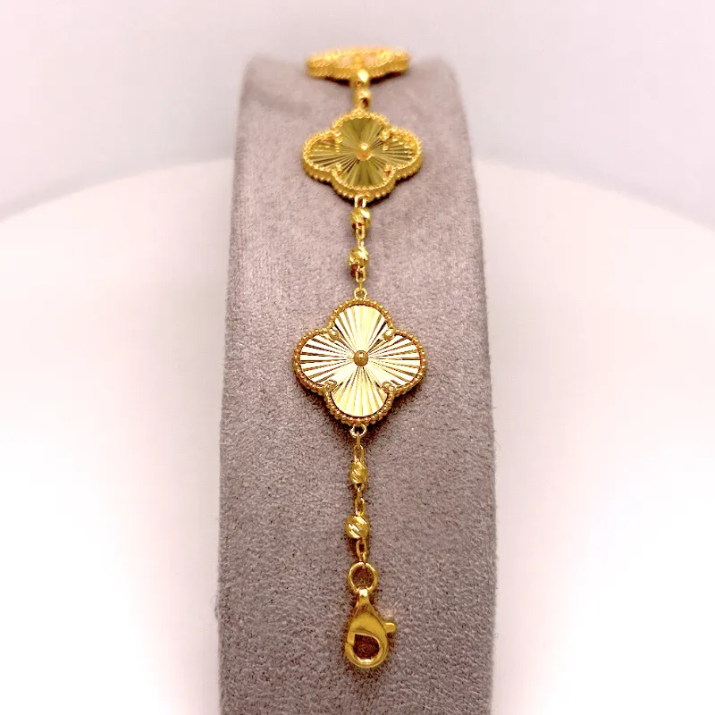 B56 Bileklik 15,79 Gram