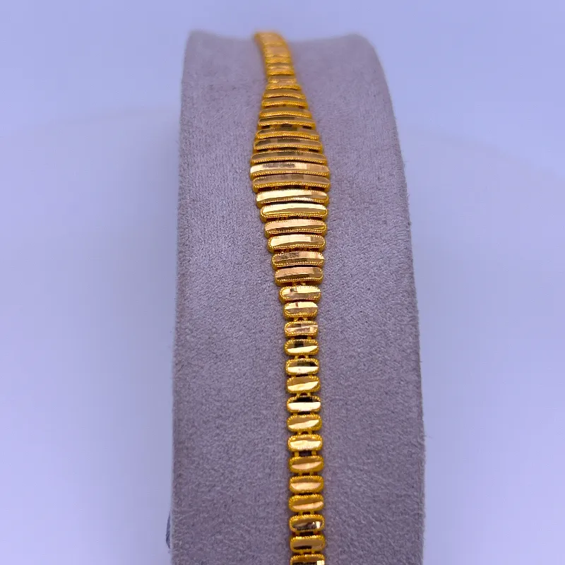 B102 Bileklik 12,23 Gram