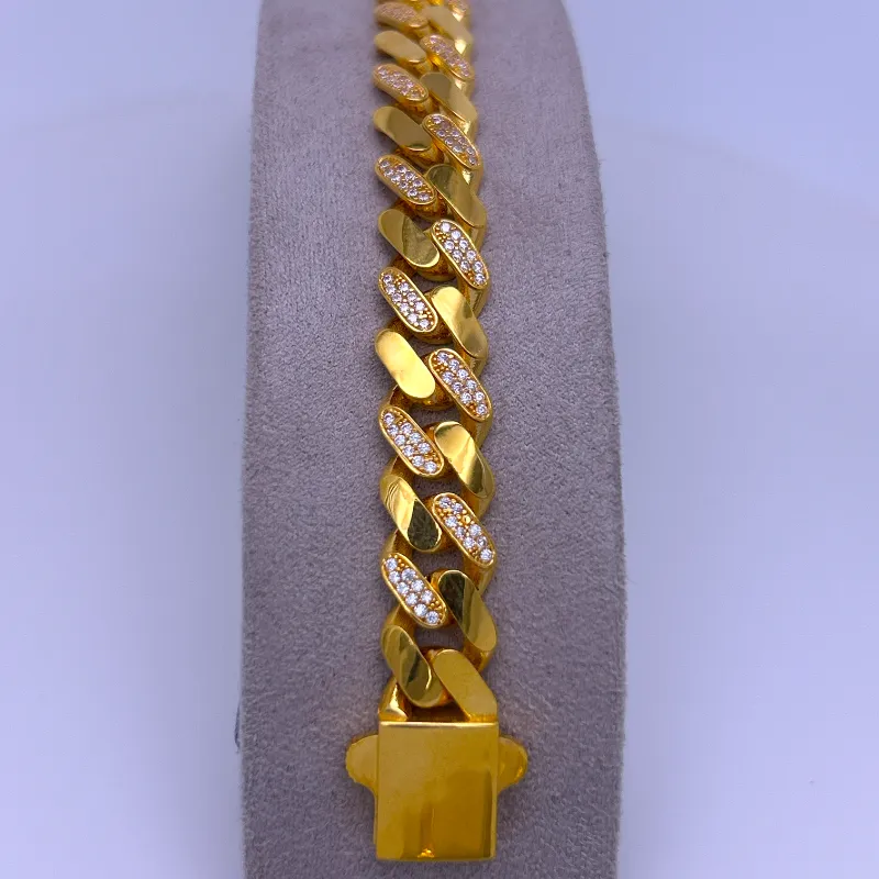 B109 Bileklik 23,01 Gram