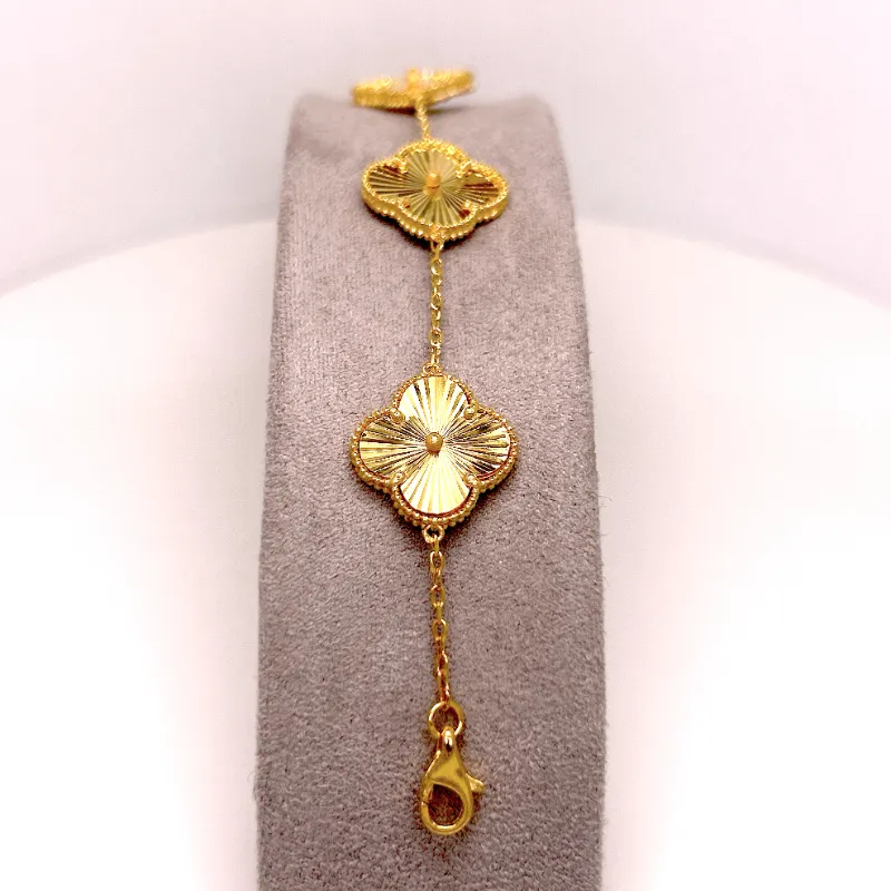 B53 Bileklik 15,34 Gram